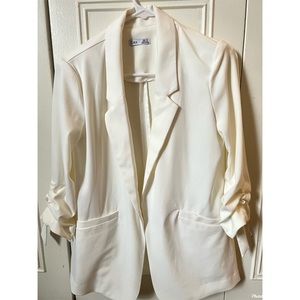 Cute blazer! Over dress or tank top and jeans